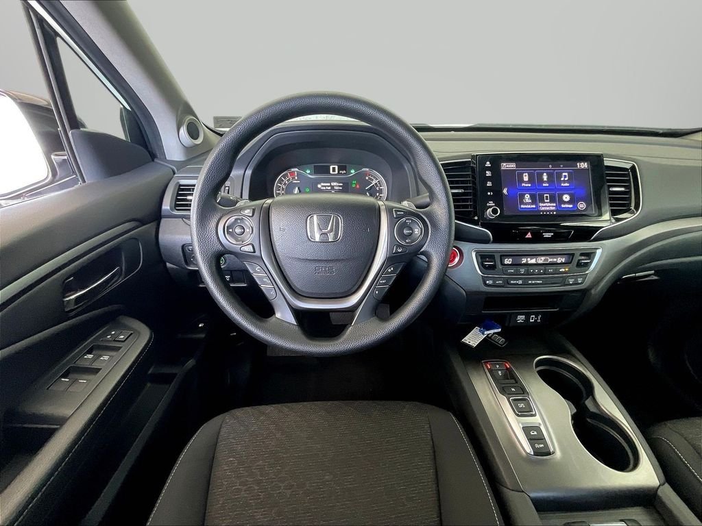 Used 2023  Honda Sport image 9