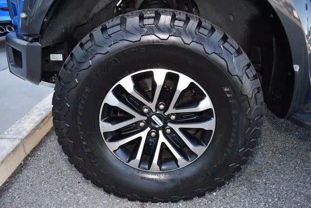 Used 2019 Blue Metallic Ford Raptor image 9