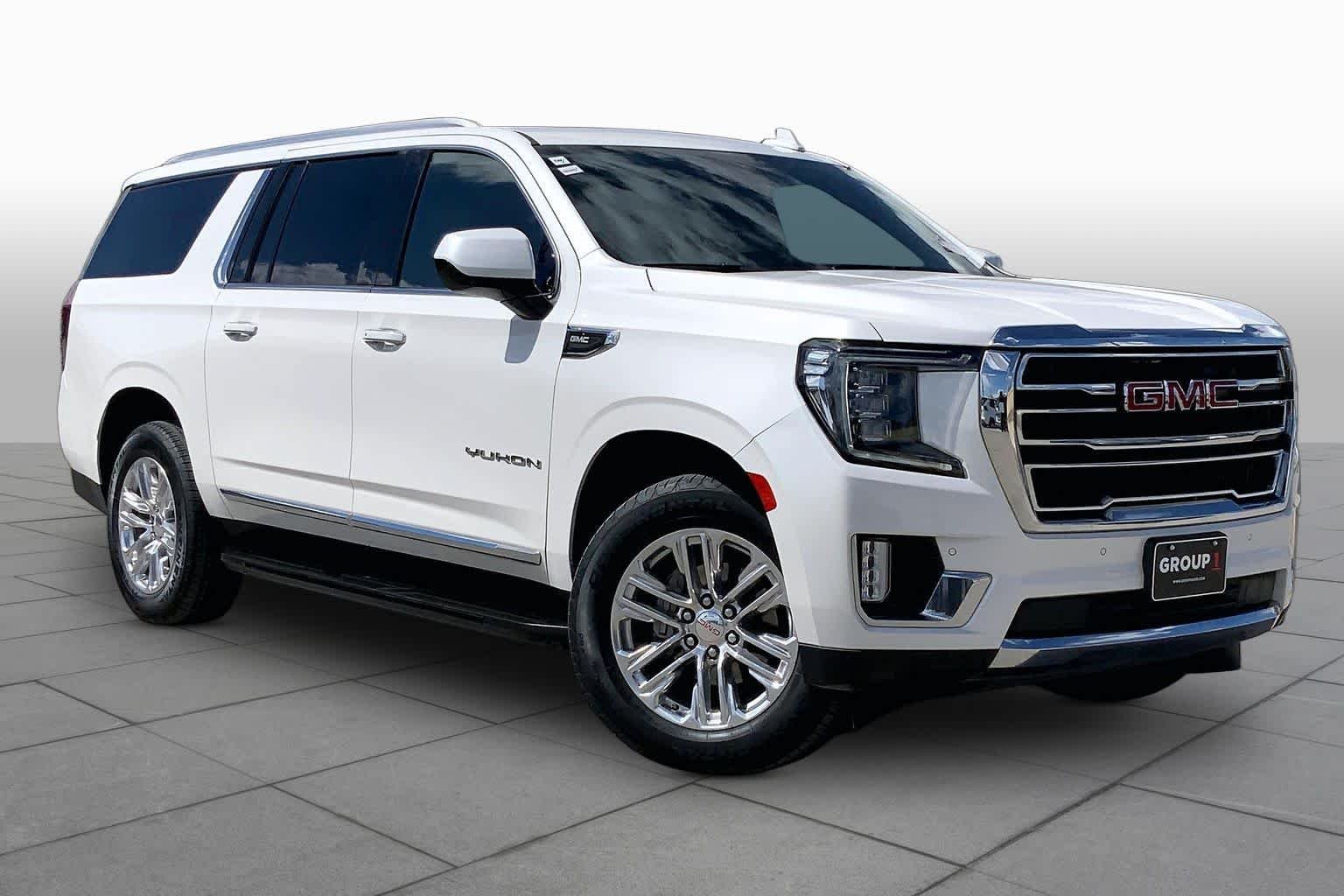 Used 2023 WHITE FROST TRICOAT GMC SLT image 3