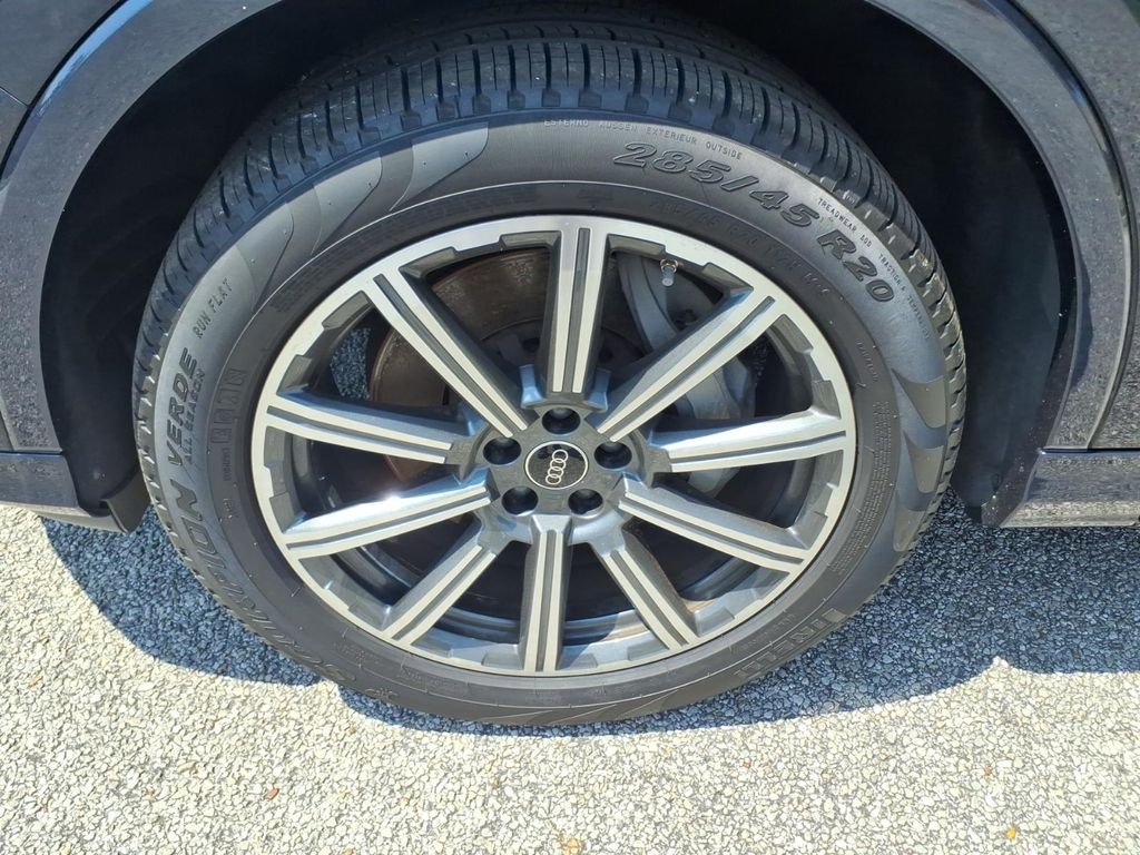 Used 2024  Audi 45 Premium Plus image 9