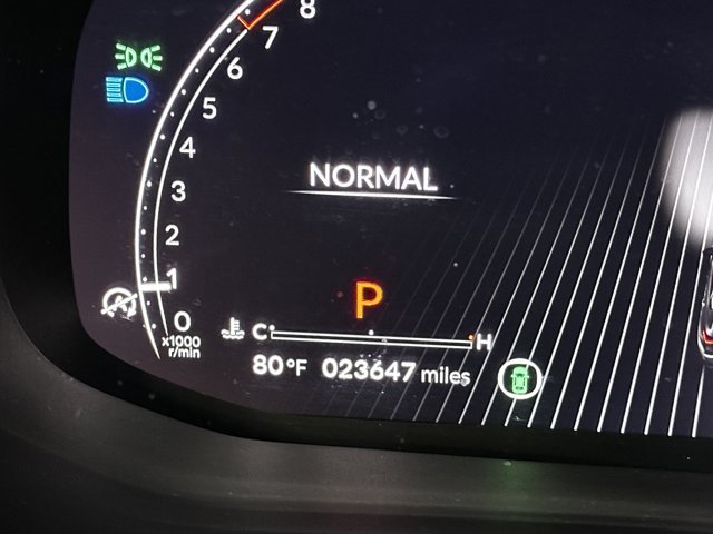 Used 2023 Platinum White Pearl Acura w/Technology Package image 11