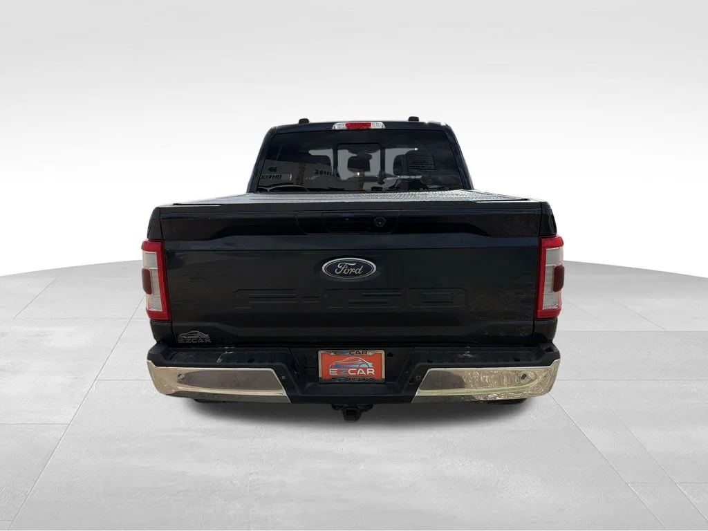 Used 2022 Gray Ford Lariat image 6