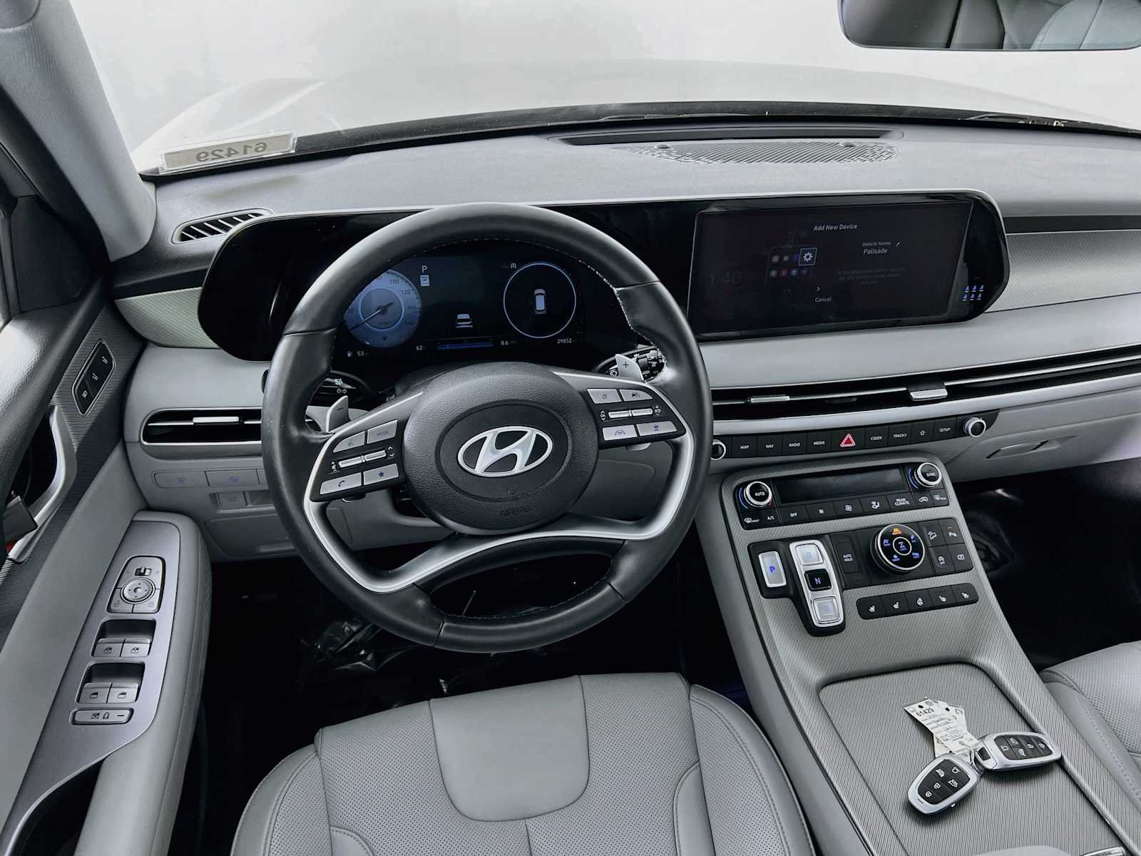 Used 2024 Typhoon Silver Hyundai SEL 7P image 24