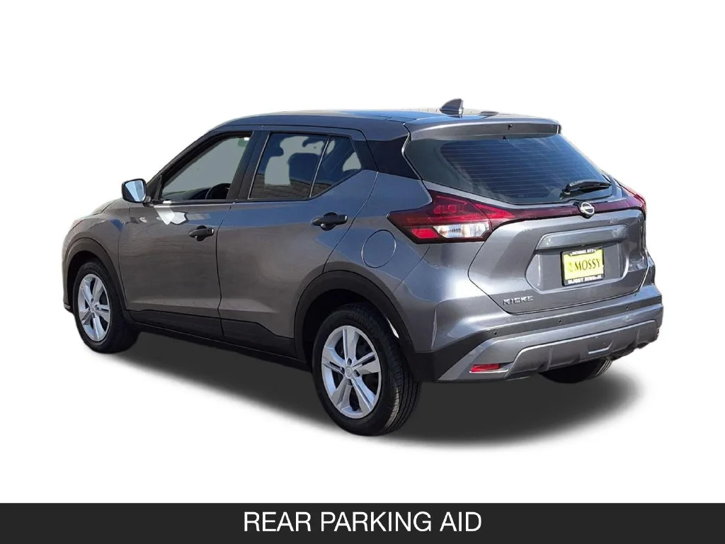 Used 2024 Gray Nissan S image 7