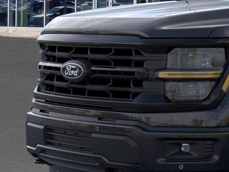 New 2026 Agate Black Metallic Ford XLT image 17