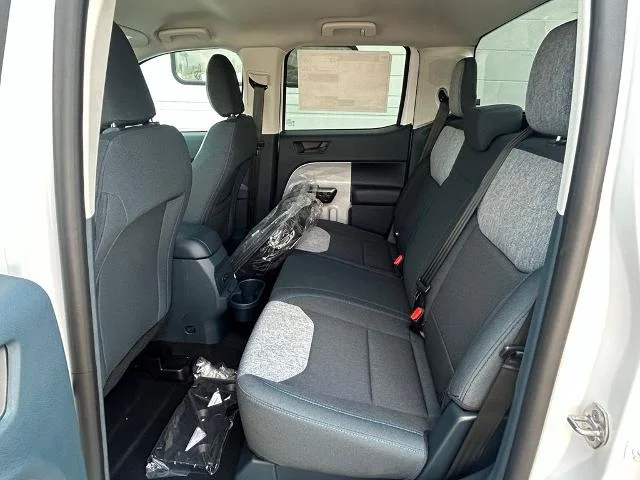 New 2026 Oxford White Ford XLT image 22