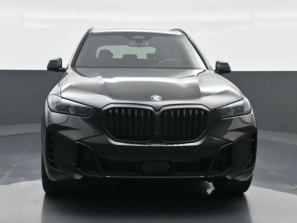 Certified Used 2025 Black Sapphire Metallic BMW sDrive40i image 6