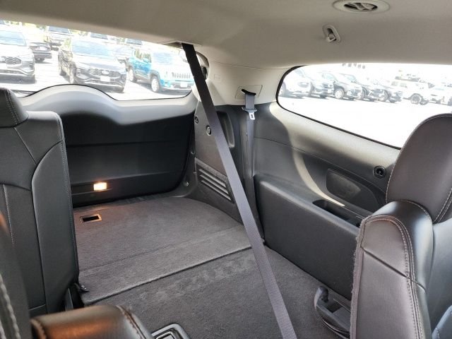Used 2017 Quicksilver Metallic Buick Leather Group image 6