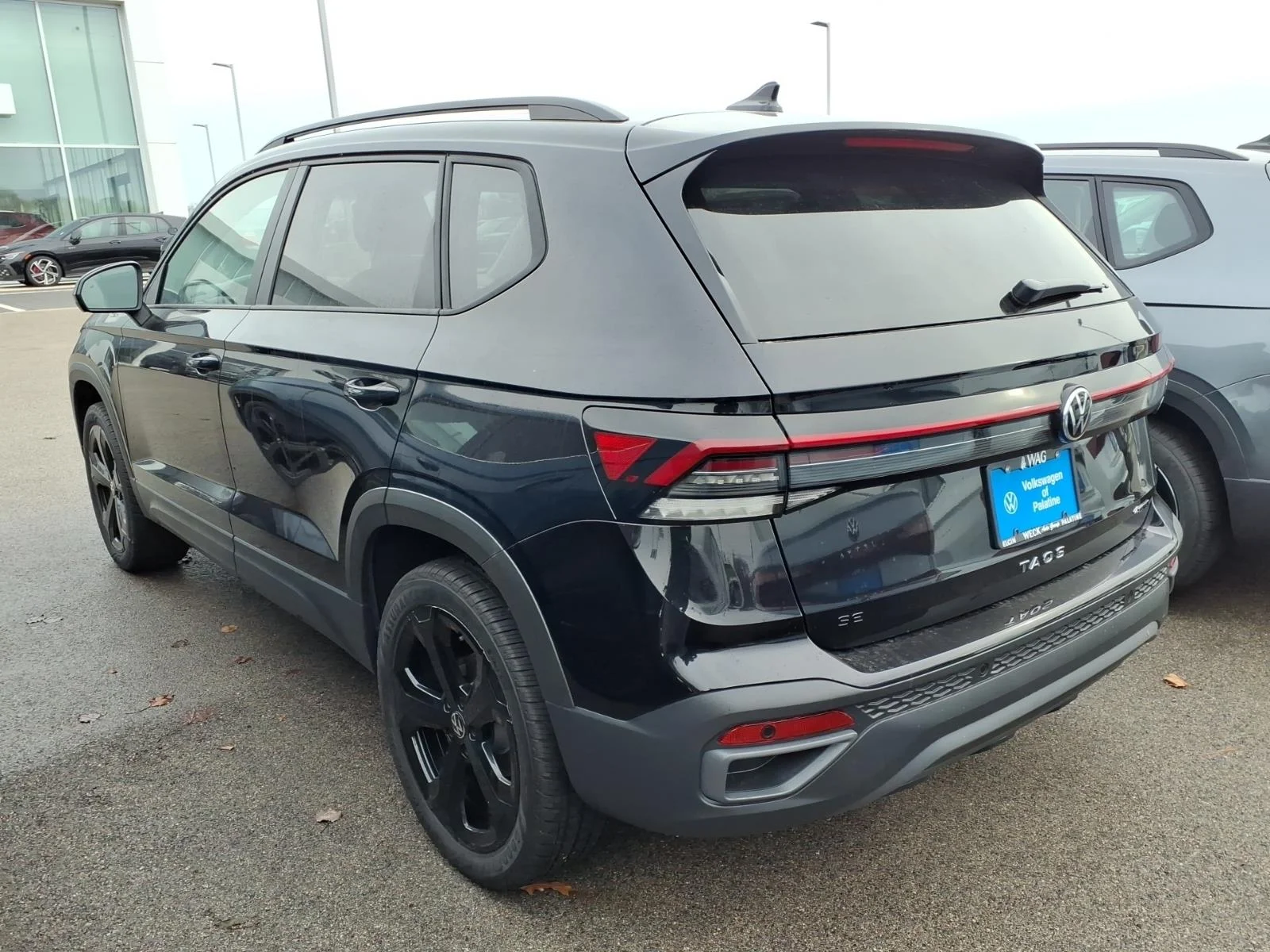 New 2026 Deep Black Pearl Volkswagen SE BLACK 4MOTION image 3