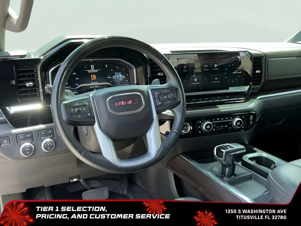 Used 2023 Sterling Metallic GMC SLT image 28