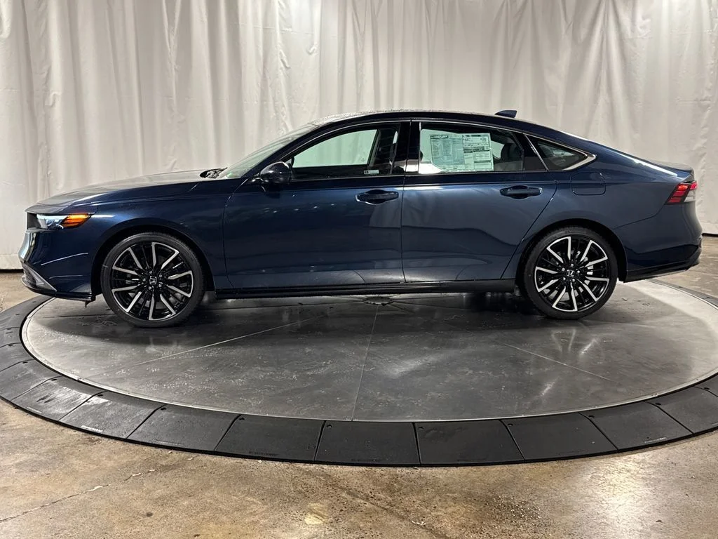 New 2026 Canyon River Blue Metallic Honda Touring image 8