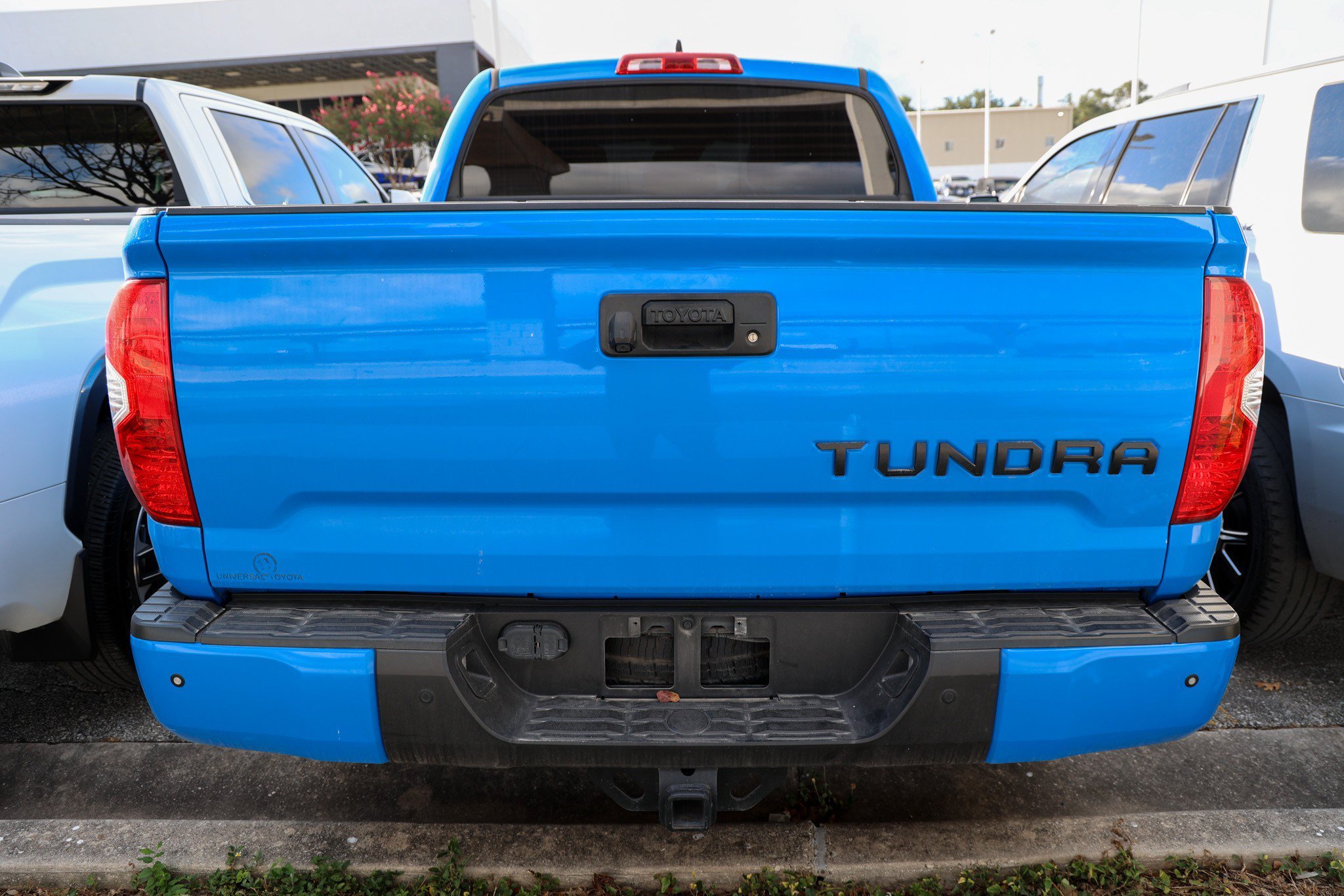 Used 2021 VOODOO BLUE Toyota SR5 image 9