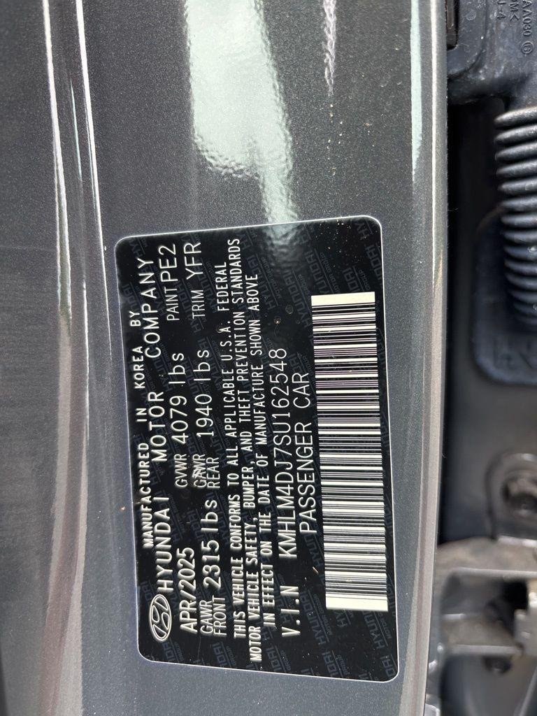 2025 Hyundai Elantra Blue - Photo 15