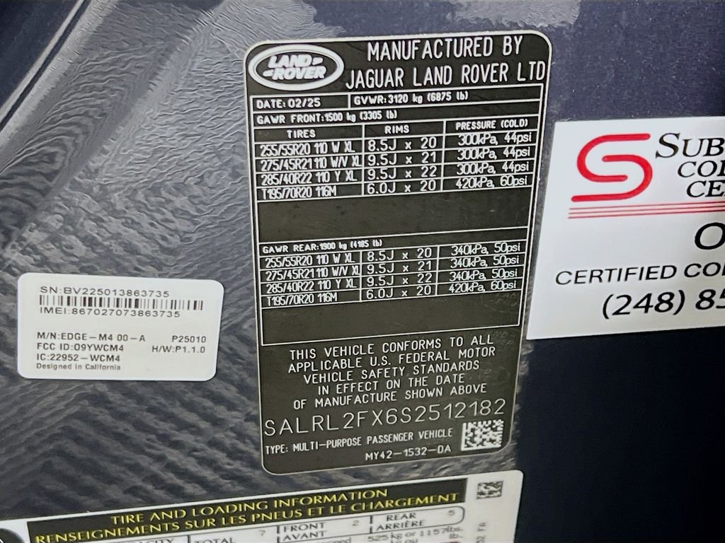 Certified Used 2025 Varesine Blue Metallic Land Rover Dynamic SE image 35