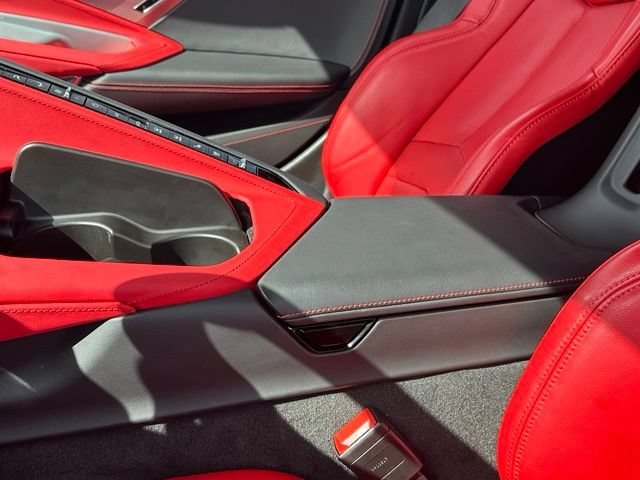 2022 Chevrolet Corvette 2LT - Photo 28