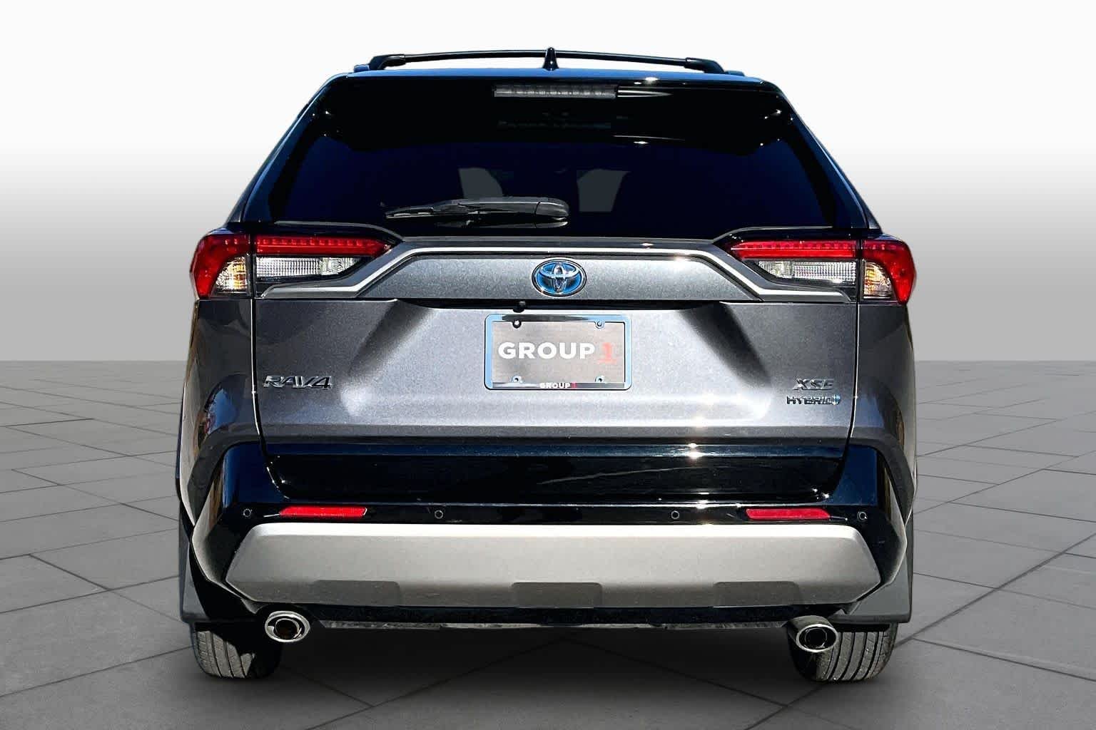 Used 2023 Magnetic Gray Metallic/Midnight Black Metallic Toyota Hybrid XSE image 8