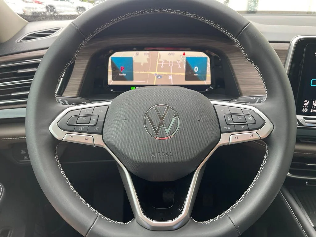 New 2026 Deep Black Pearl Volkswagen SEL image 15