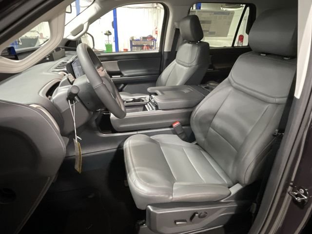 New 2025 Gray Ford Active image 17