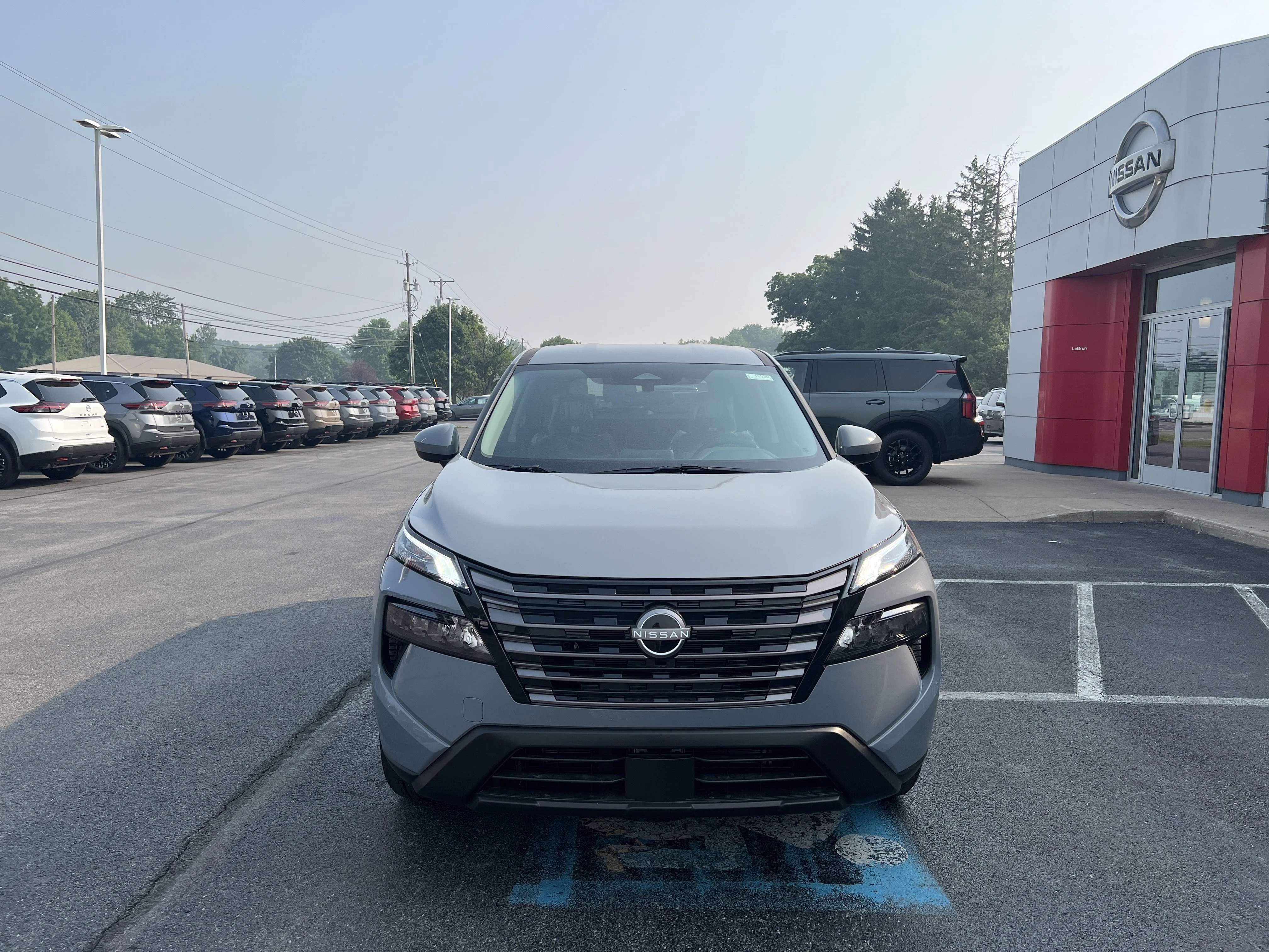 New 2026 Boulder Gray Pearl Nissan SV image 2