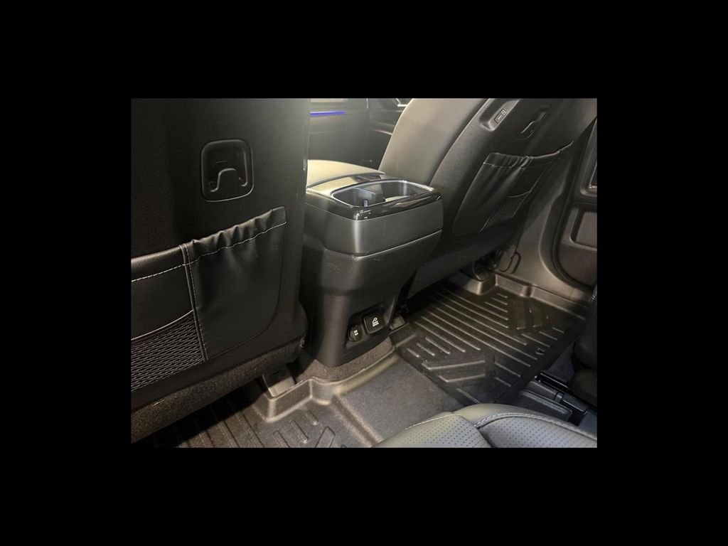 Used 2025 Black Kia SX-Prestige X-Line image 26