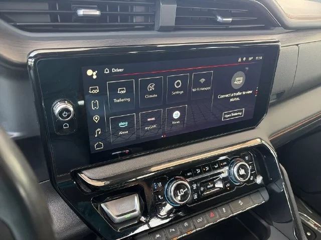 Used 2023 Silver GMC AT4 image 18