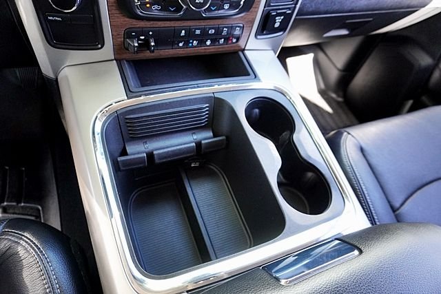 Used 2017 Silver Ram Laramie image 42