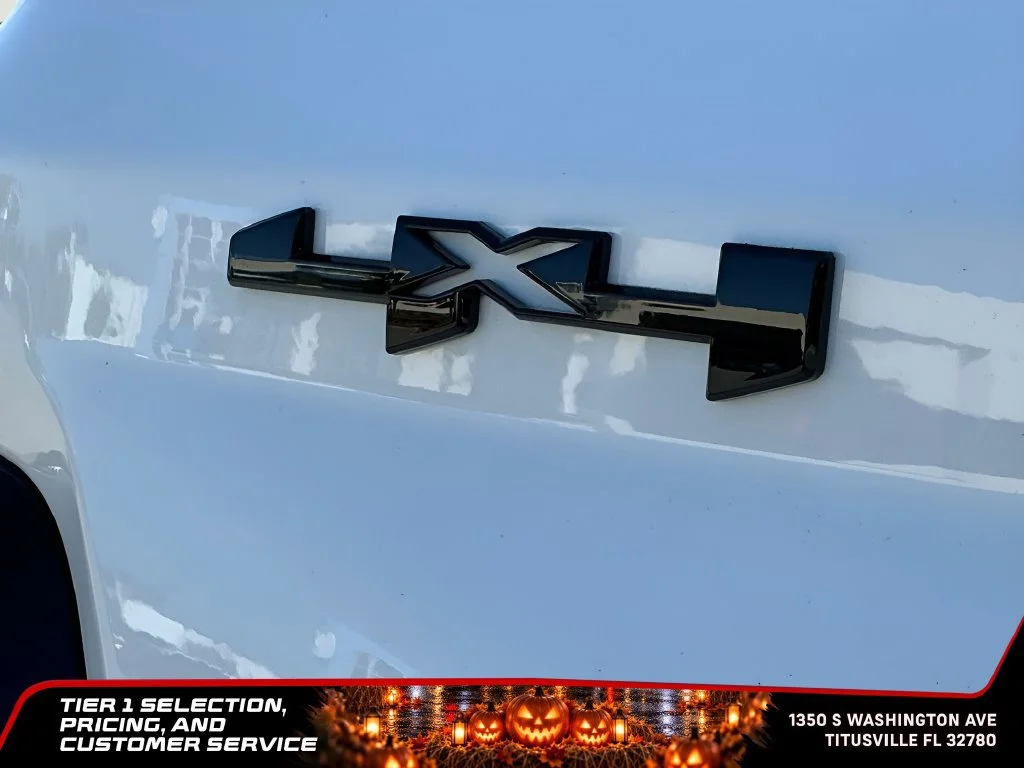 New 2026 Summit White GMC Elevation image 14