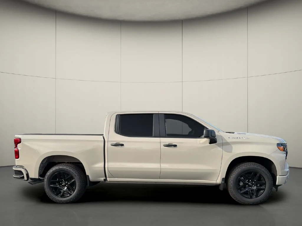 New 2026 White Sands Chevrolet Custom image 8