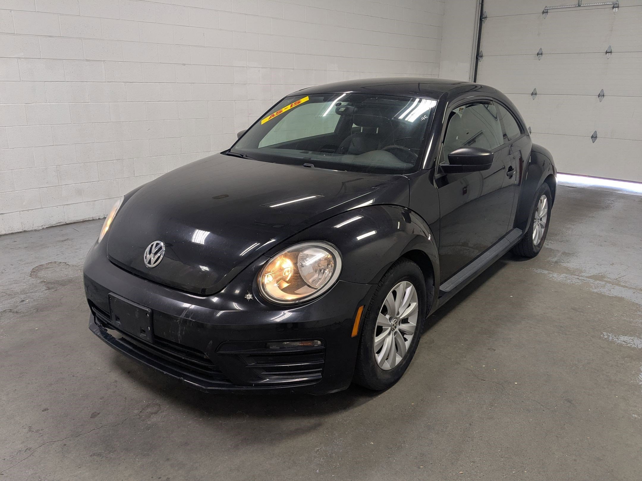 Used 2017 Black Volkswagen 1.8T Classic image 9