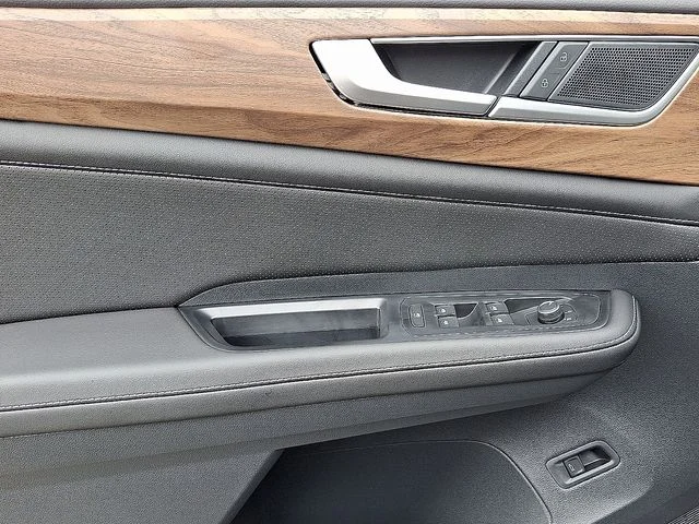 New 2026 Gray Volkswagen SE w/Technology image 8