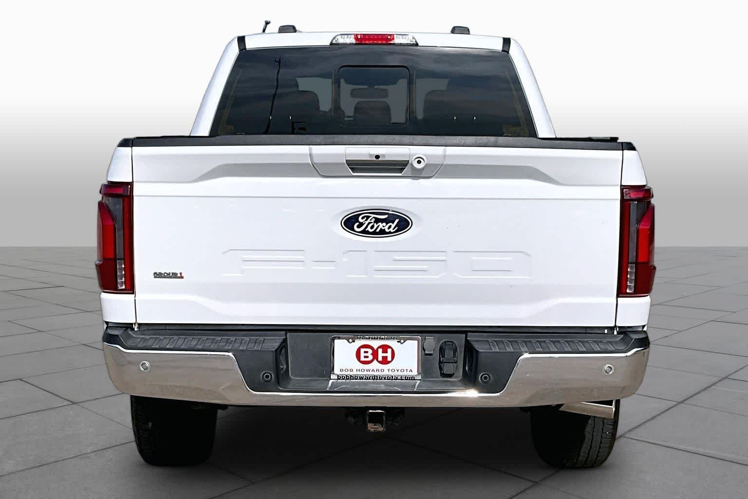 Used 2024 Oxford White Ford LARIAT image 5