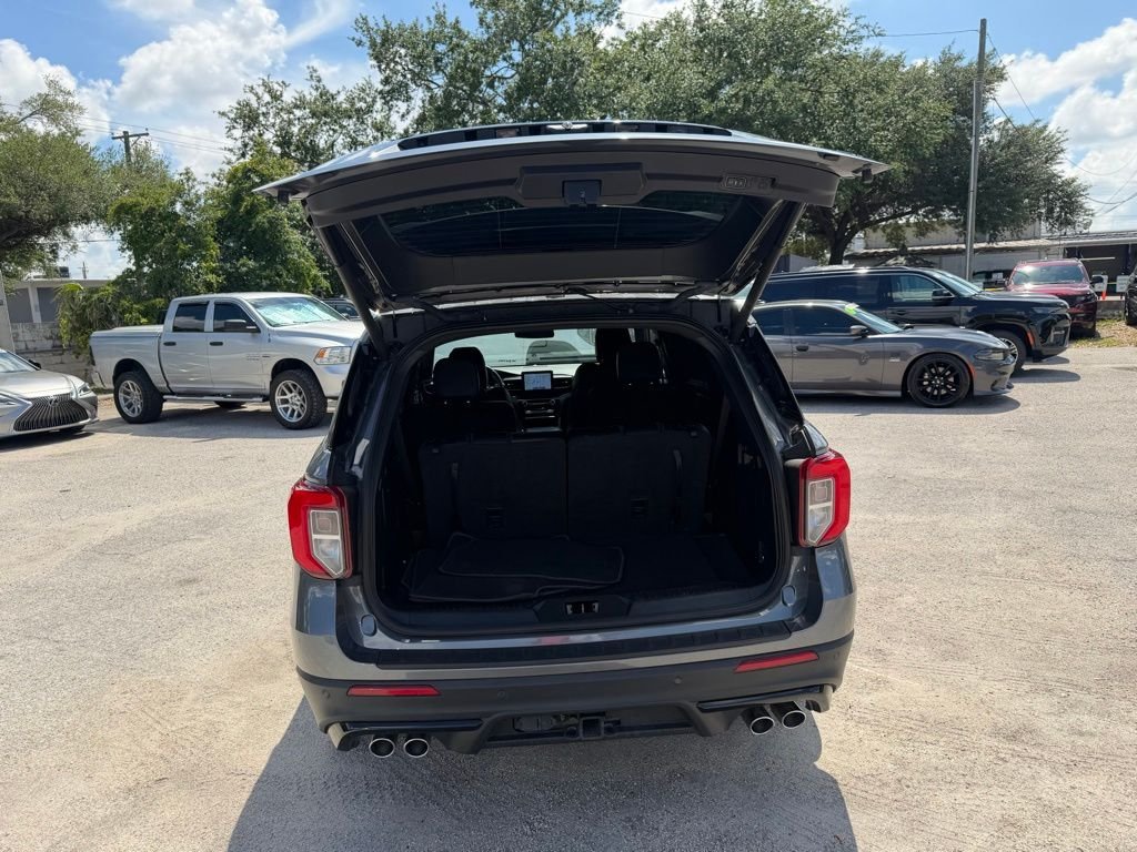 2022 Ford Explorer ST - Photo 37