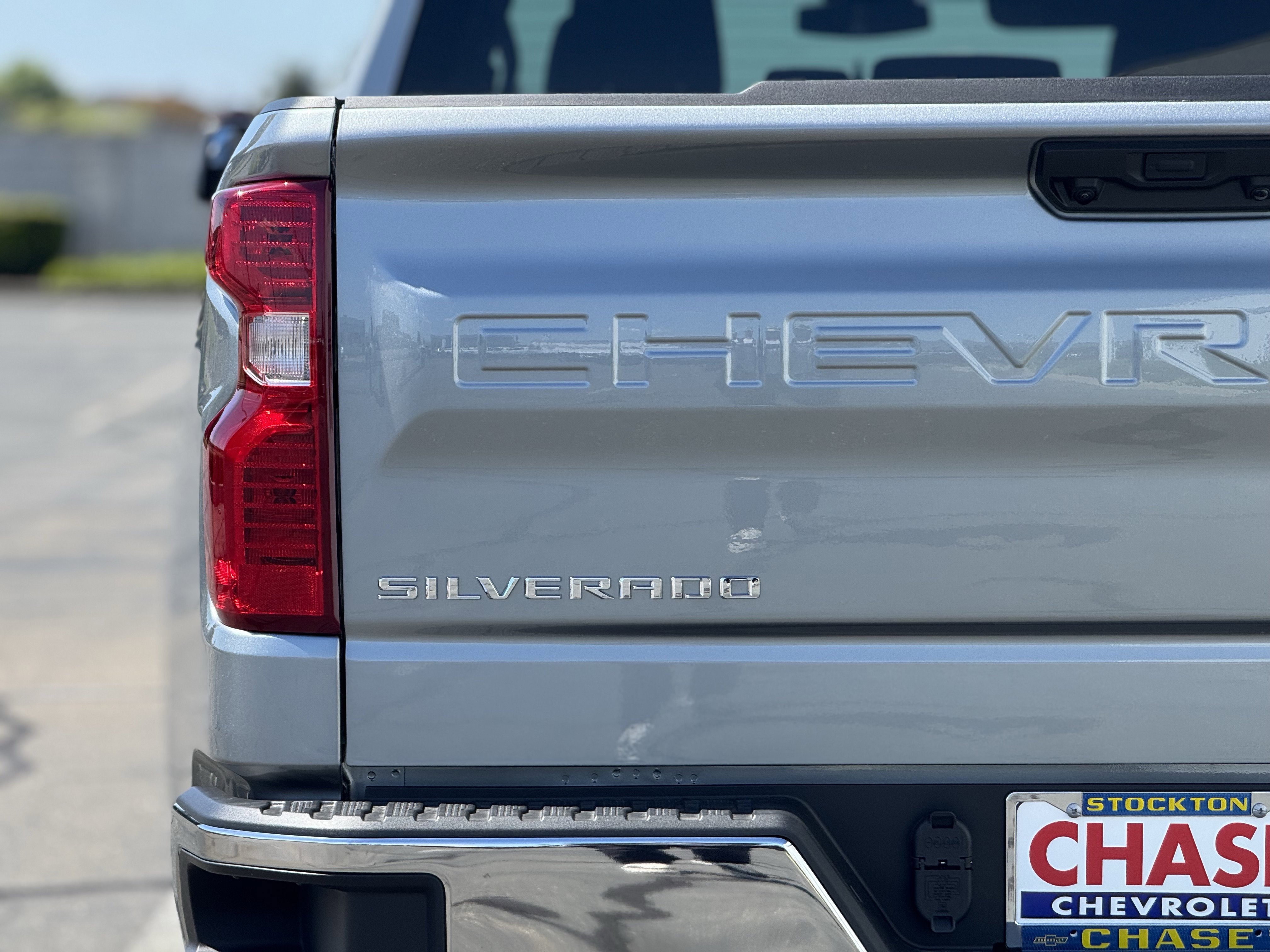 Used 2026 Sterling Gray Metallic Chevrolet LT image 7