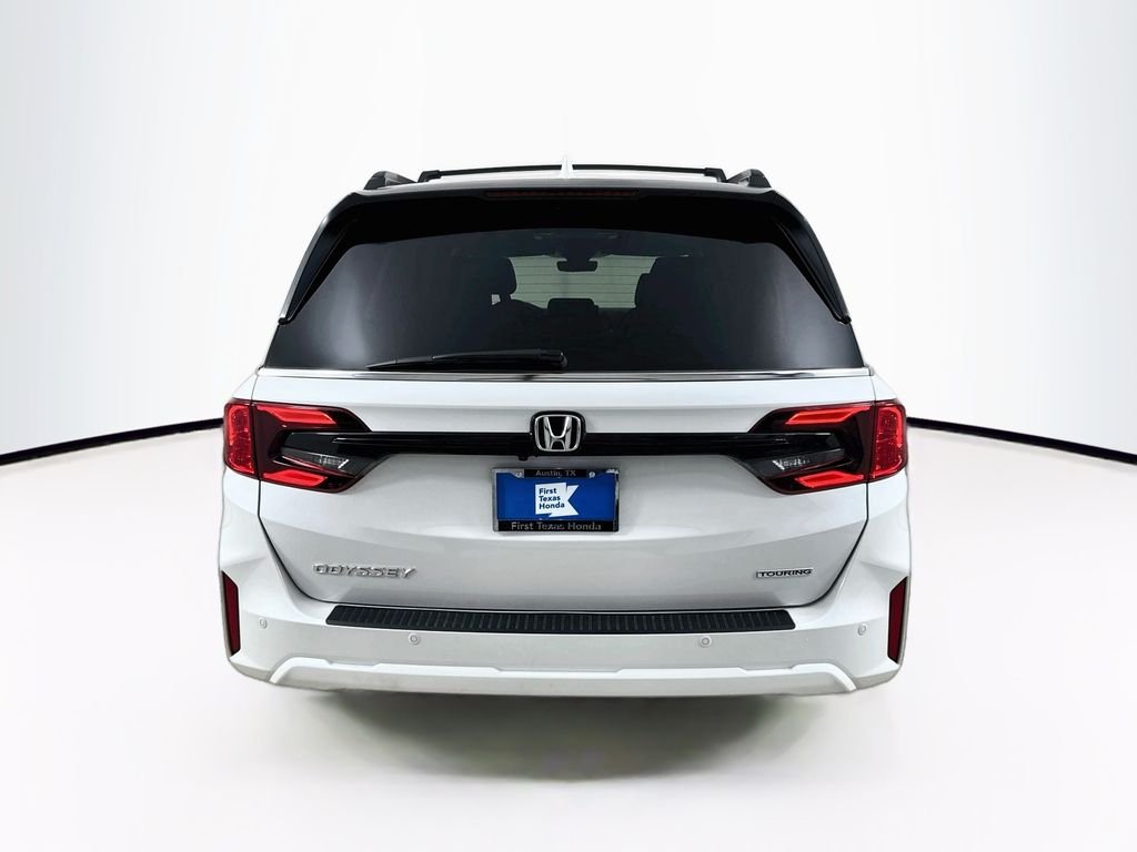 Certified Used 2026 Platinum White Pearl Honda Touring image 7