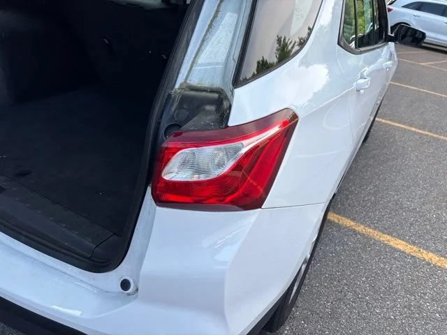 Used 2019 Summit White Chevrolet LS image 8