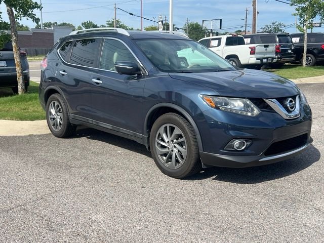 Used 2015 Blue Nissan SL image 7