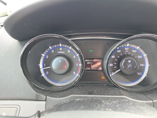 Used 2014 Blue Hyundai GLS image 17