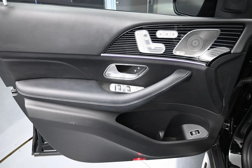 Used 2024 Black Mercedes-Benz GLE 350 image 12