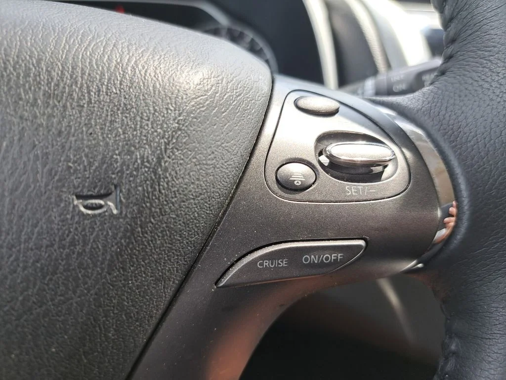 Used 2023 Silver Nissan SV image 12
