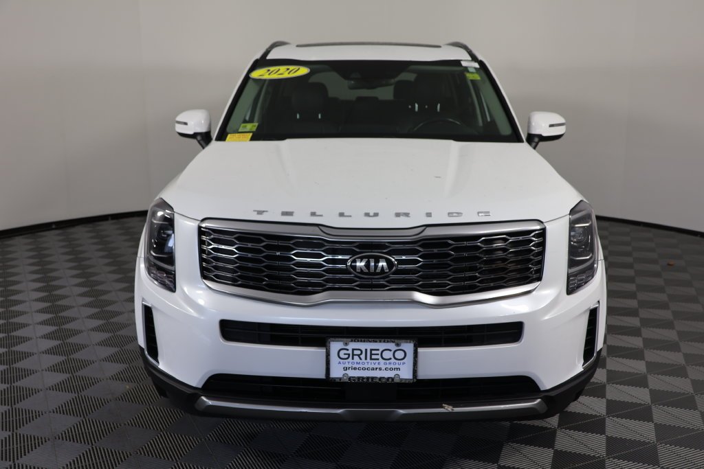 Used 2020 Snow White Pearl Kia EX image 3