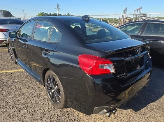 Used 2019 Crystal Black Silica Subaru Limited image 4