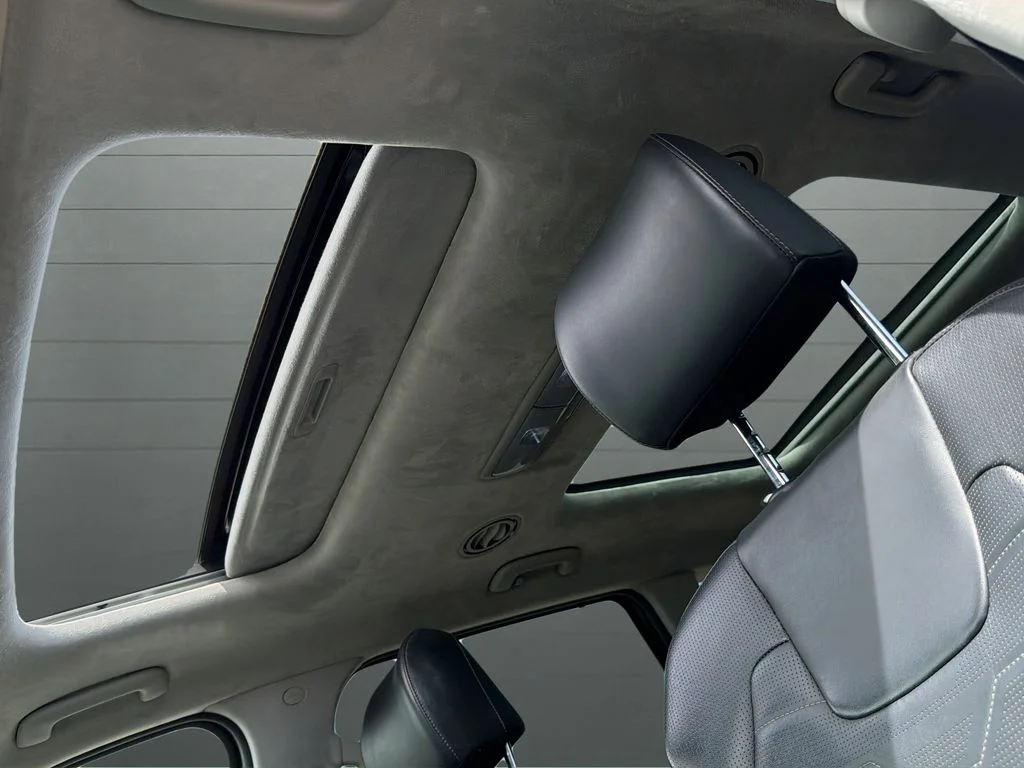 Used 2022 Green Kia SX image 11