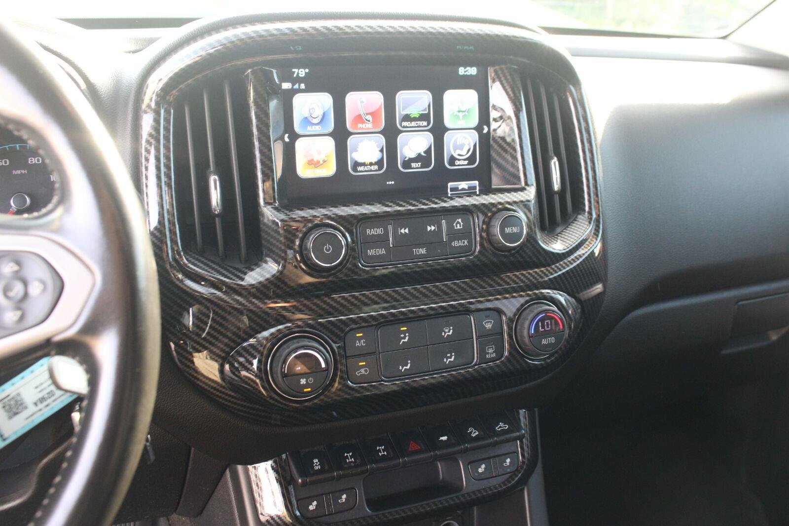 Used 2018 DEEPWOOD GREEN METALLIC Chevrolet 4WD ZR2 image 22