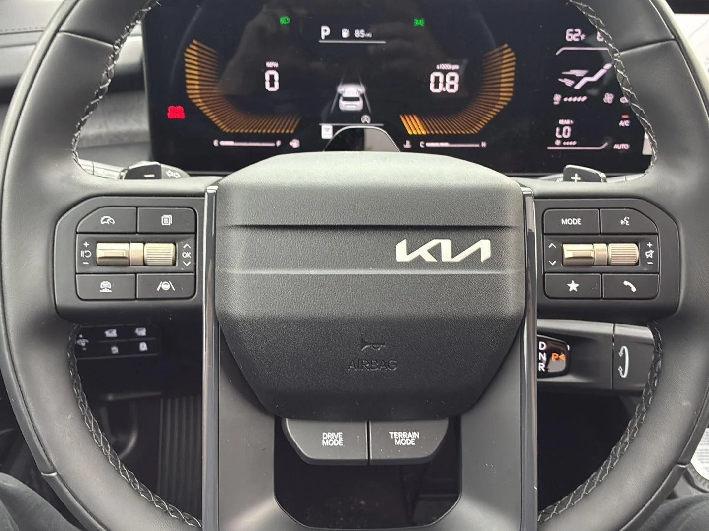 Used 2027 Ebony Black Kia S image 42