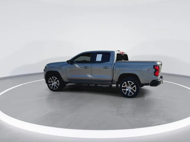 Used 2023 Gray Chevrolet Z71 image 8