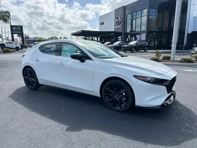 2026 Mazda CX-3 Premium Plus 2.5 AT 5-Door SKYACTIV AWD's photo
