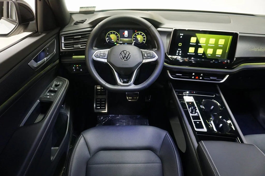 2026 Volkswagen Atlas Cross Sport SEL R-LINE - Photo 12