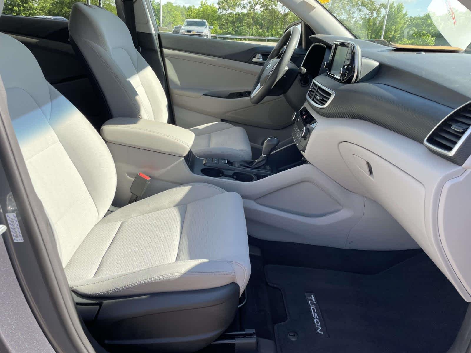 Used 2019 Coliseum Gray Hyundai SEL image 18