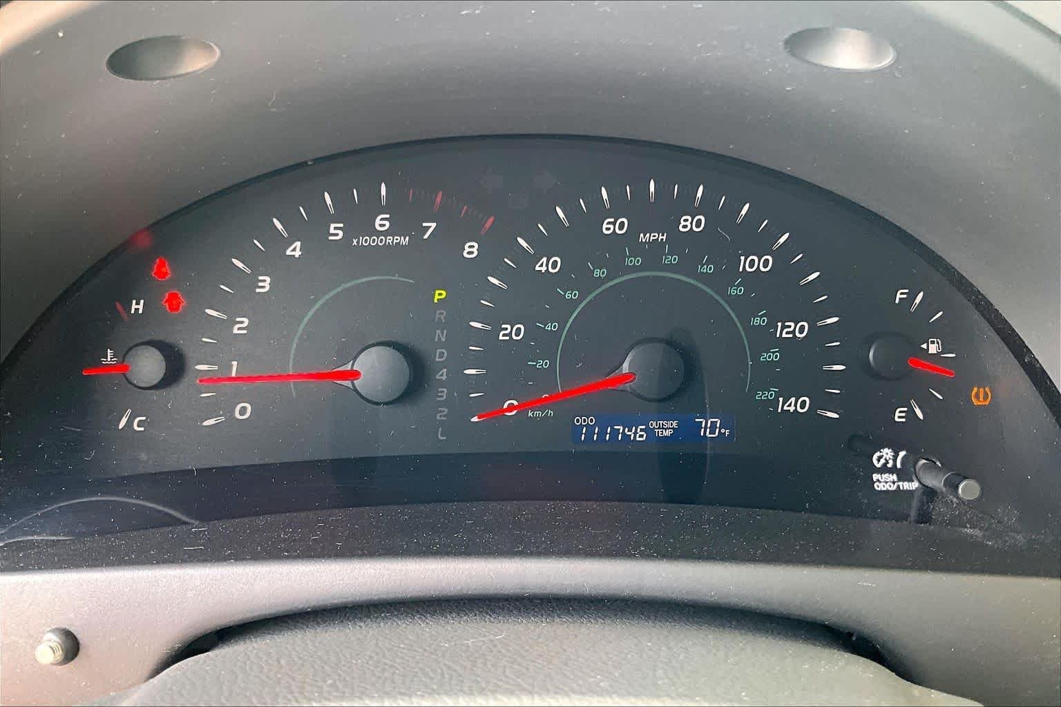 Used 2009 Super White Toyota  image 23