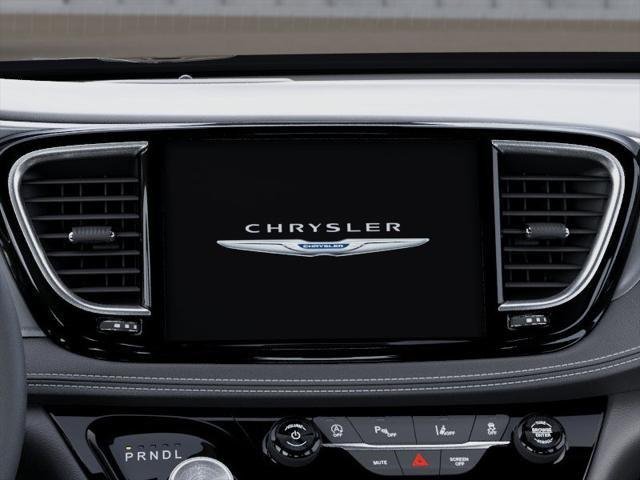 New 2026 Bright White Clear-Coat Exterior Paint Chrysler Select image 70